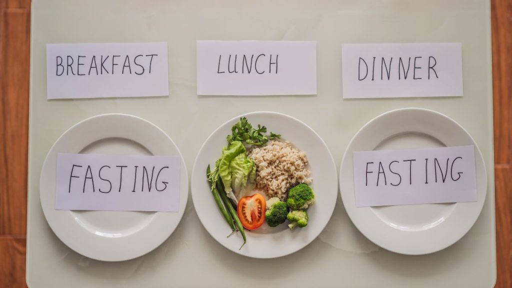 what is intermittent fasting 